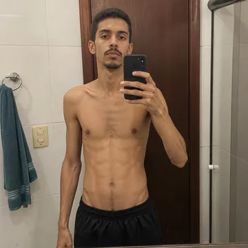 Magro → Definido · antes